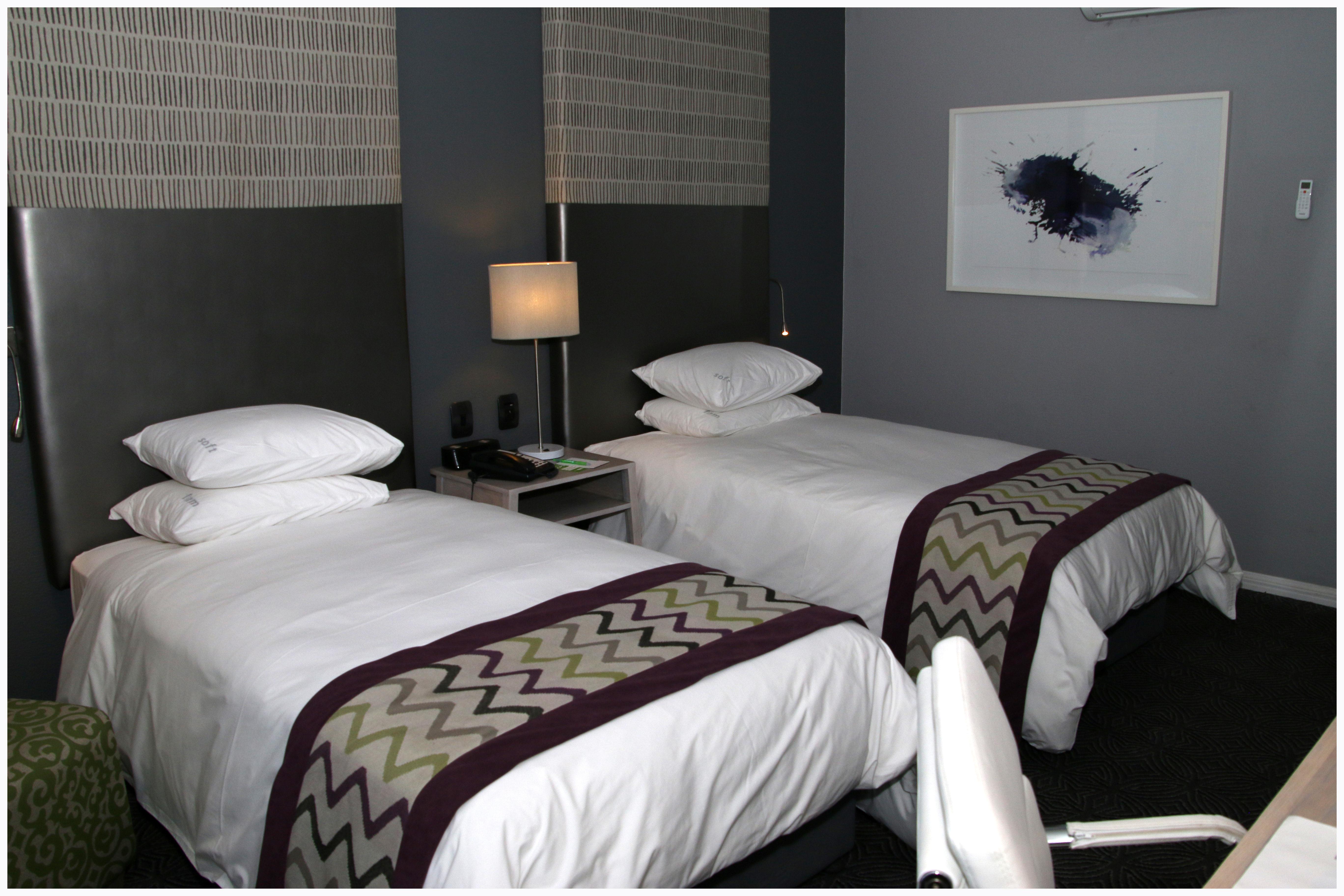 Holiday Inn Johannesburg Airport By Ihg Kempton Park Exterior foto
